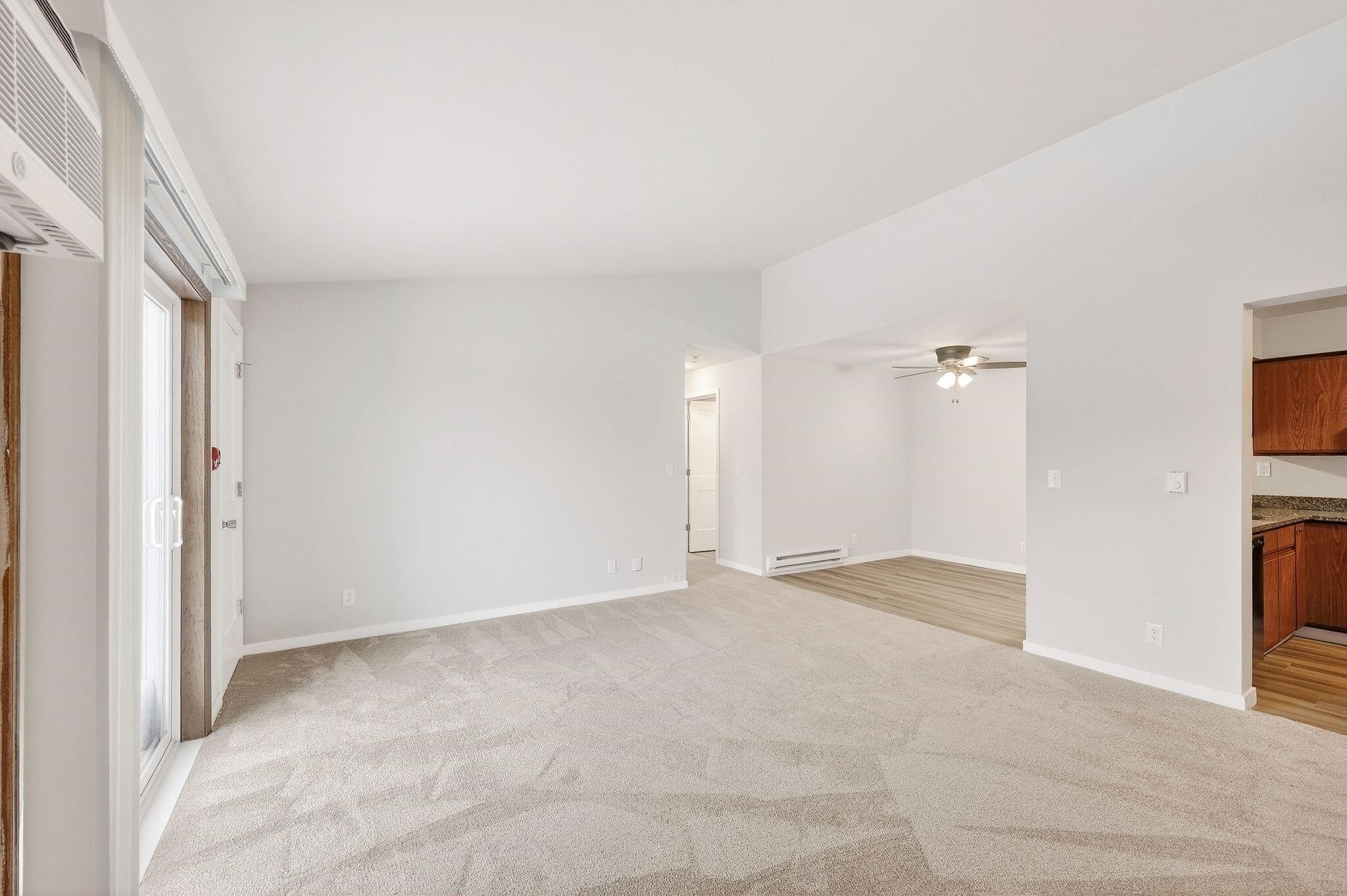Condo 2BR 1BA - 306 Whispering Pines Way, Fitchburg, WI