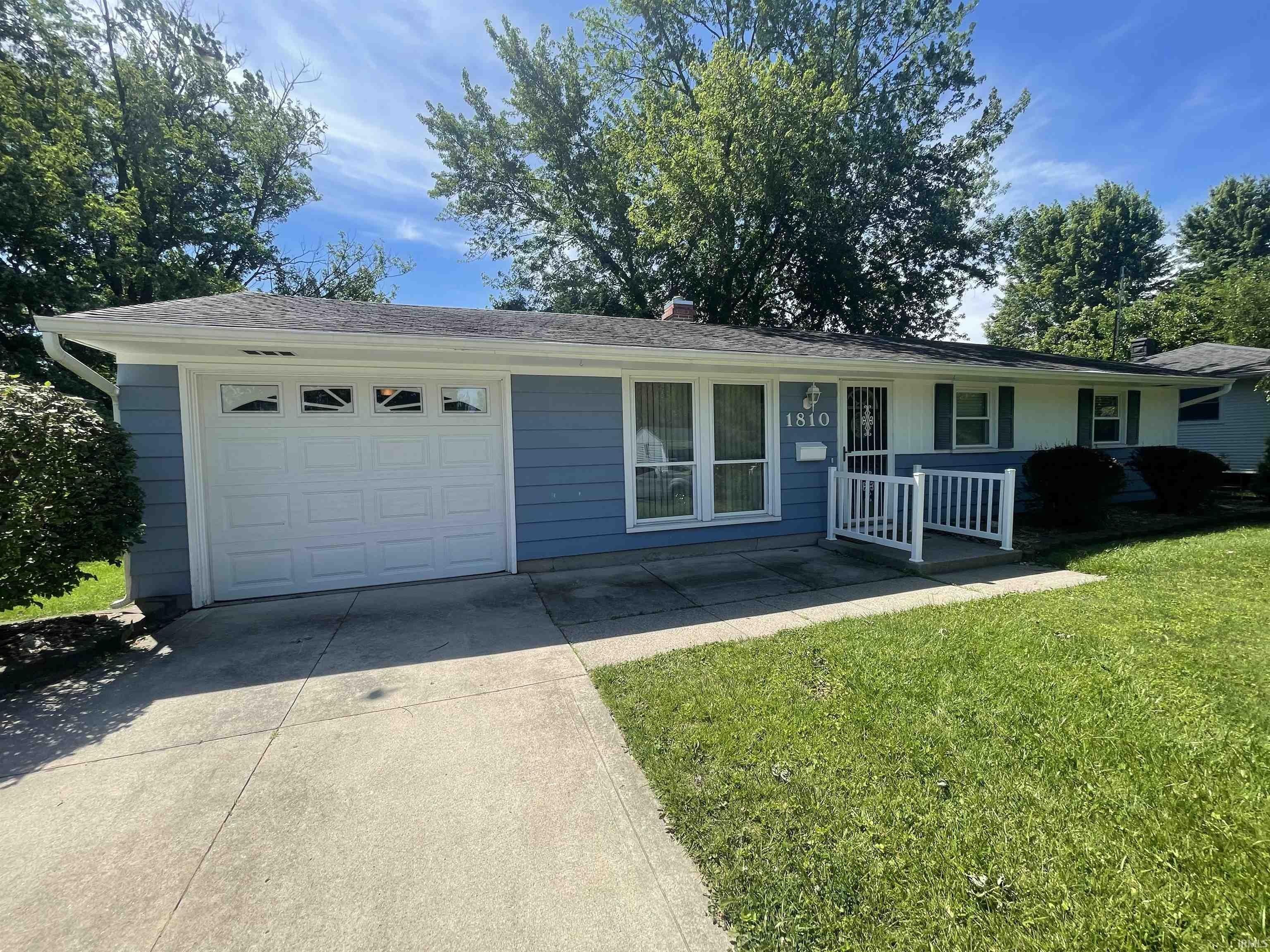 Single Family 3BR 1BA - 1810 N Tyland Boulevard, New Haven, IN