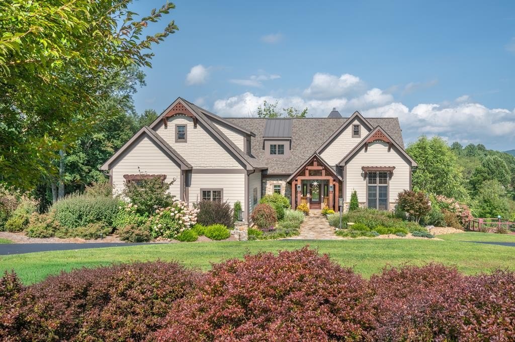 Single Family 3BR 5BA - 1205 Stone Mountain Road, Laurel Fork, VA