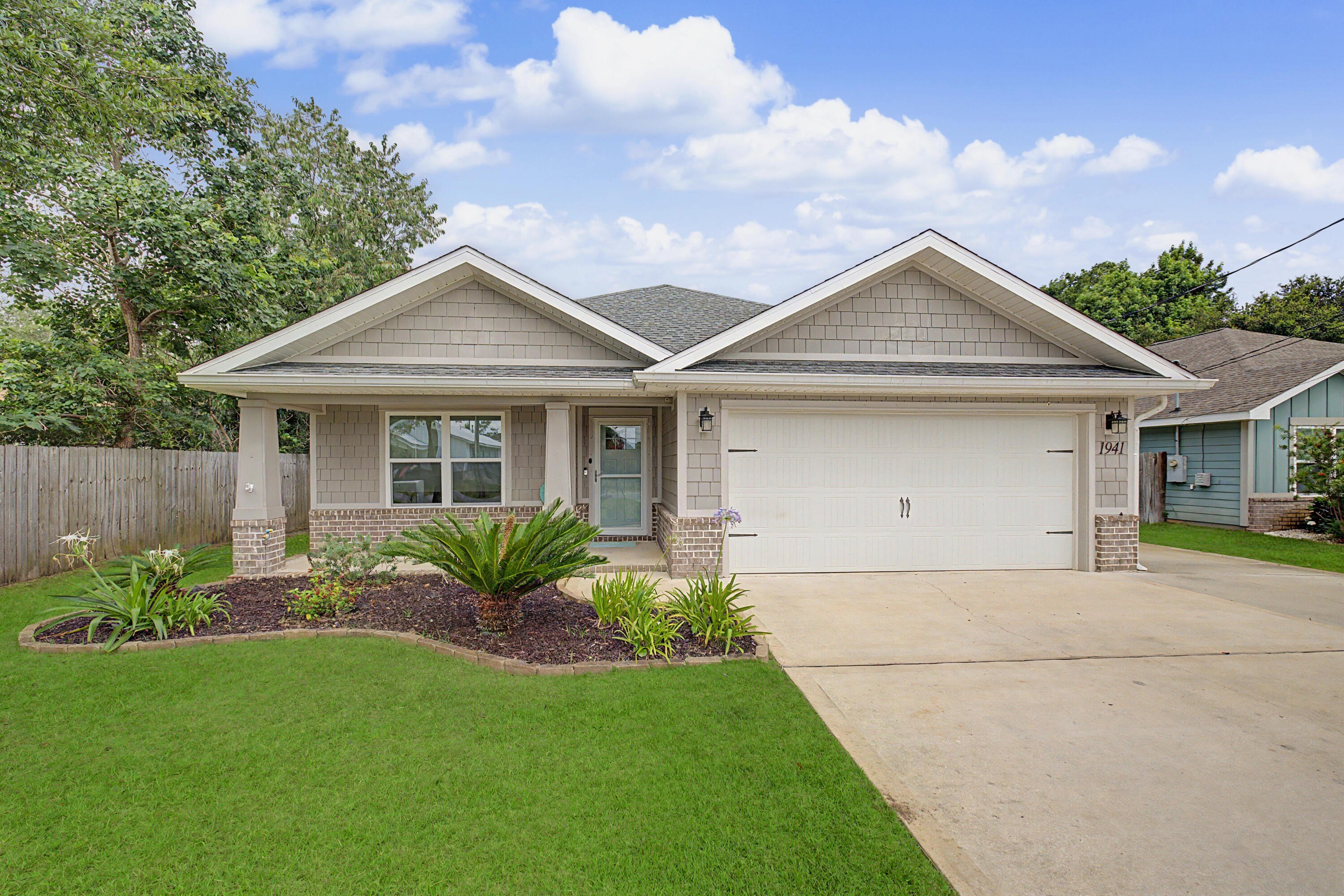 Other 3BR 2BA - 1941 Alhambra Street, Navarre, FL