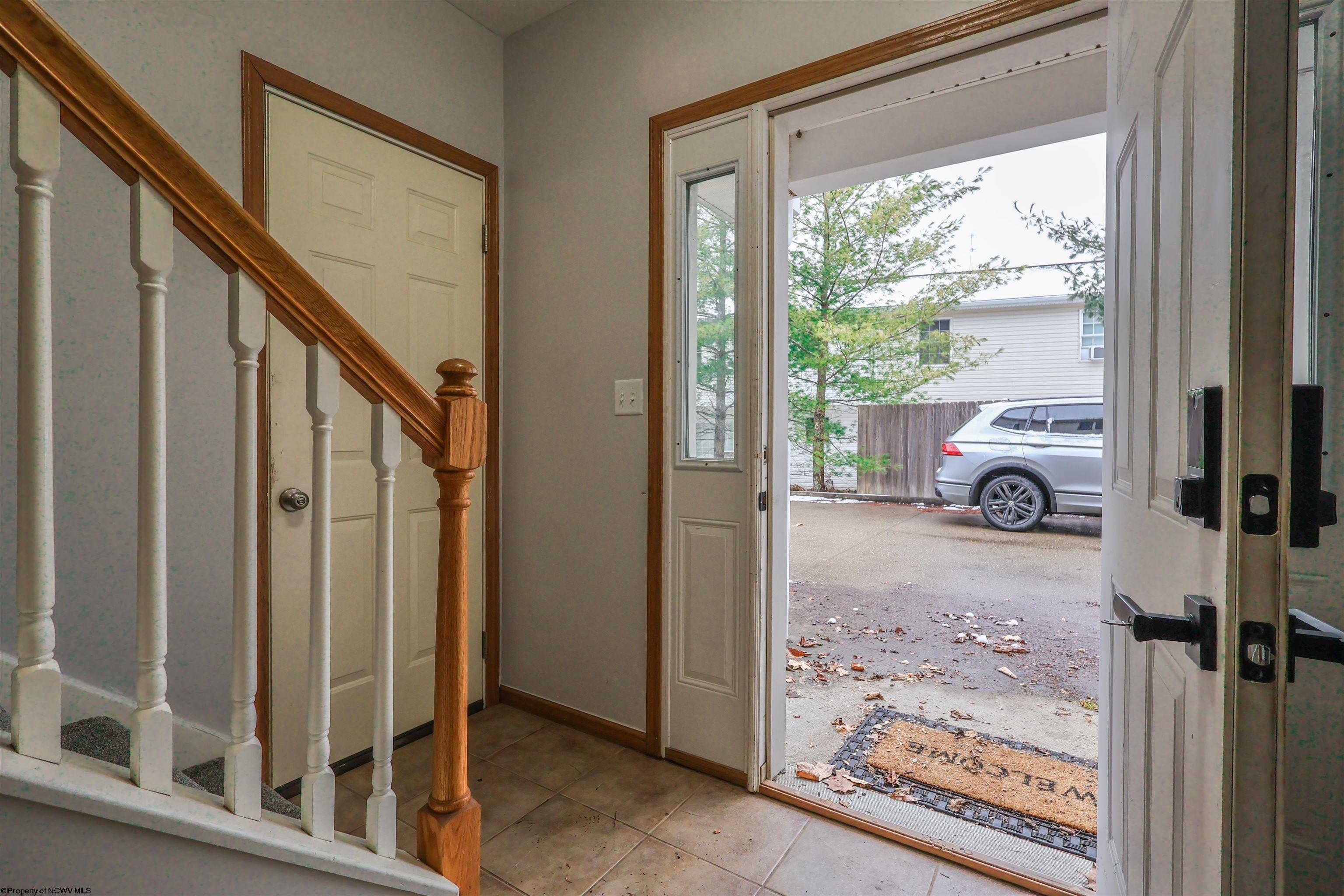 Single Family 3BR 3BA - 1508 Bergamont Street, Morgantown, WV