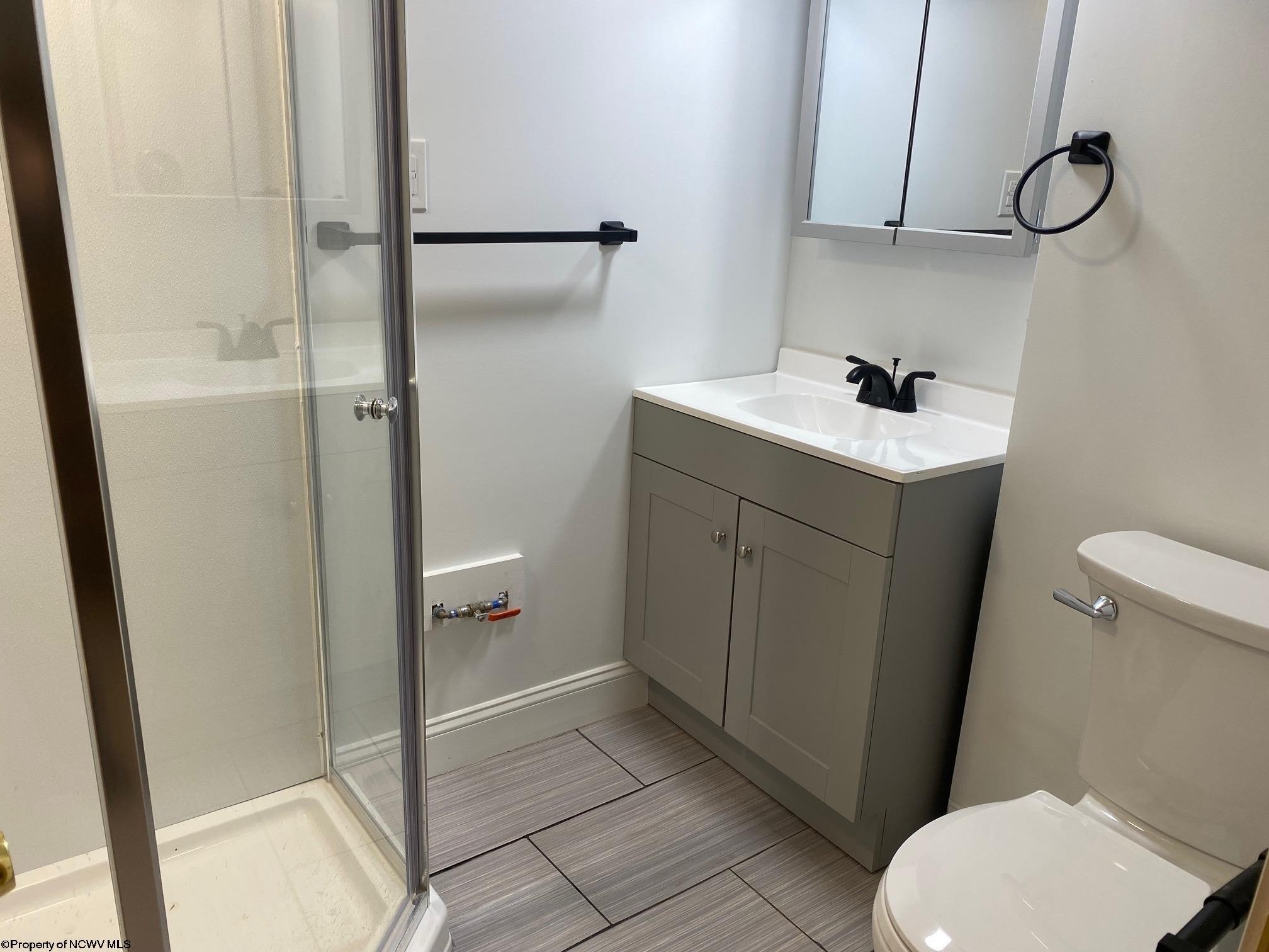 Single Family 4BR 2BA - 96 Jackson Street, Junior, WV