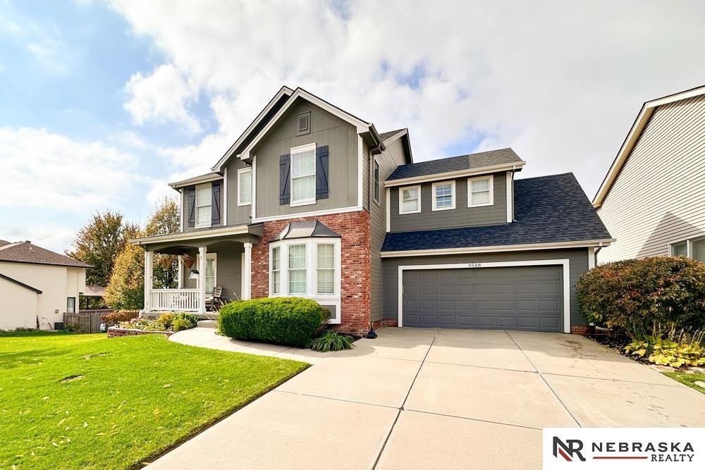 Single Family 4BR 3BA - 9508 S 28th Avenue, Bellevue, NE