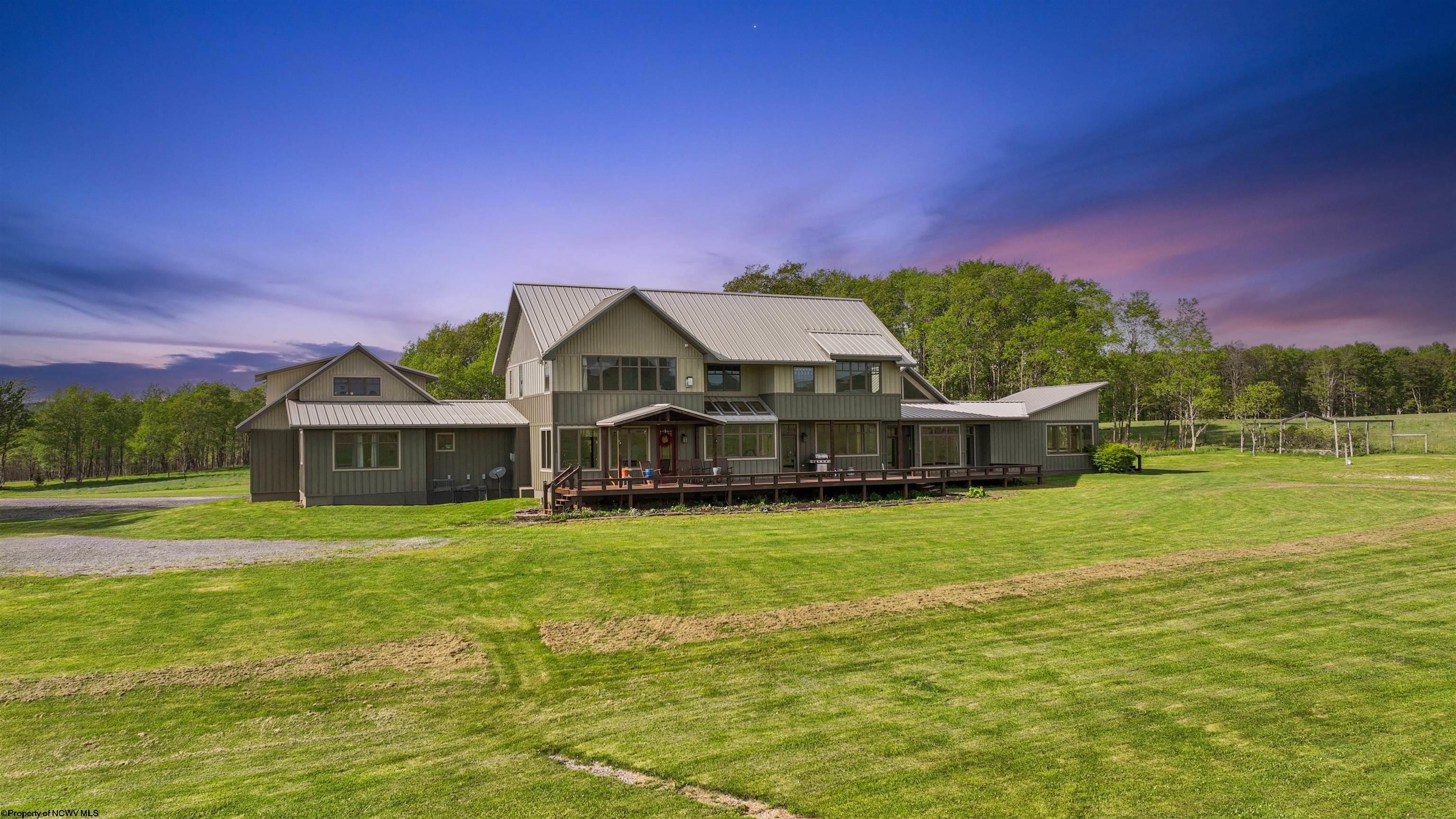 Single Family 7BR 6BA - 170 Jaybee Way, Davis, WV
