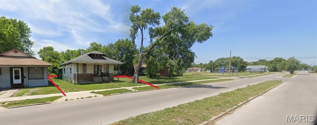 Single Family 3BR 2BA - 2406 Saint Louis Avenue, East St Louis, IL