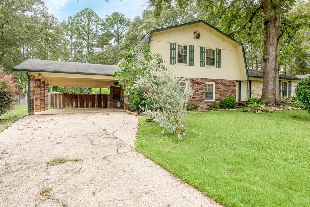 Single Family 3BR 3BA - 631 Farrah Circle, Dothan, AL