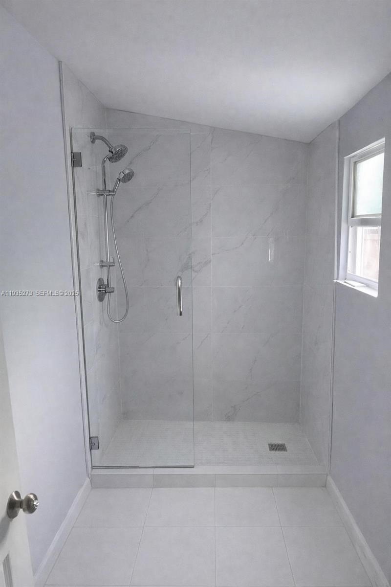 Single Family 3BR 2BA - 9407 NW 4th Ave, Miami, FL