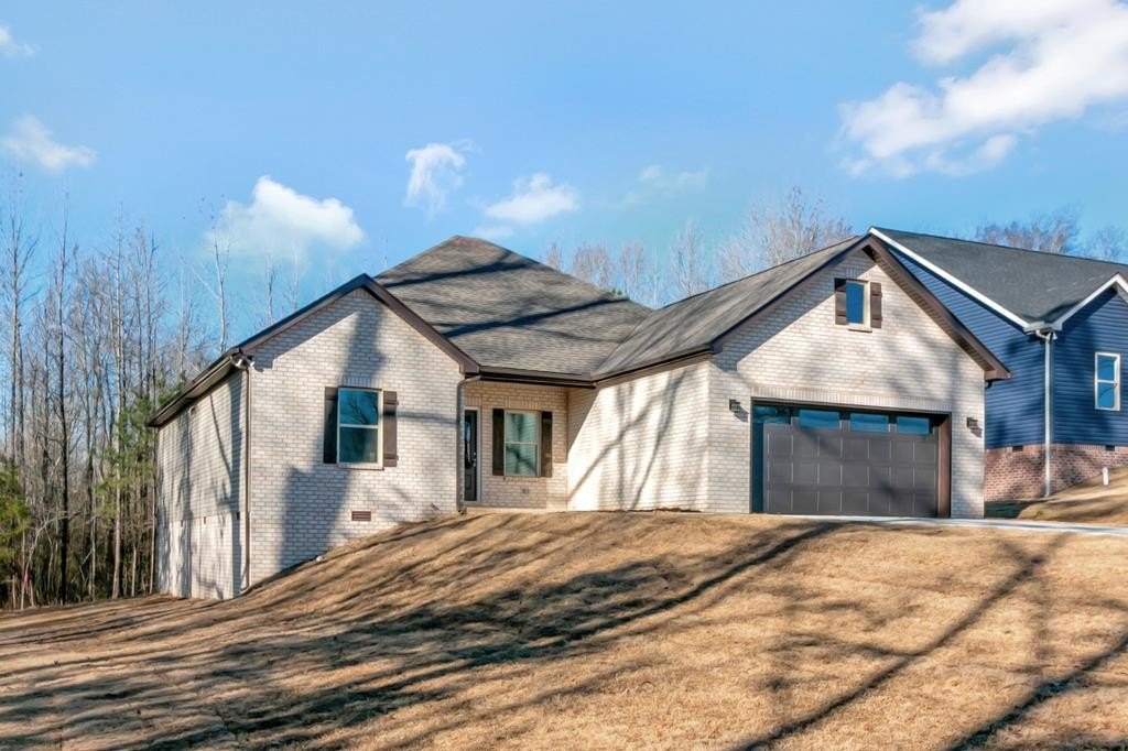 Single Family 3BR 2BA - 96 Mockingbird Lane, PARIS, TN