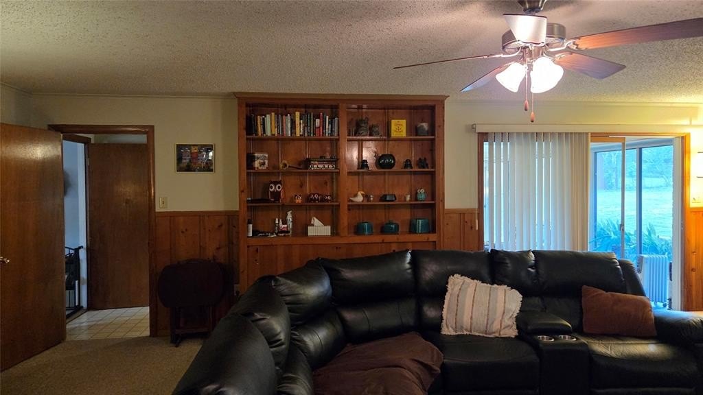 Single Family 2BR 2BA - 706 Livingston Avenue, Shreveport, LA