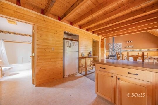 270 E Whispering Pines Dr