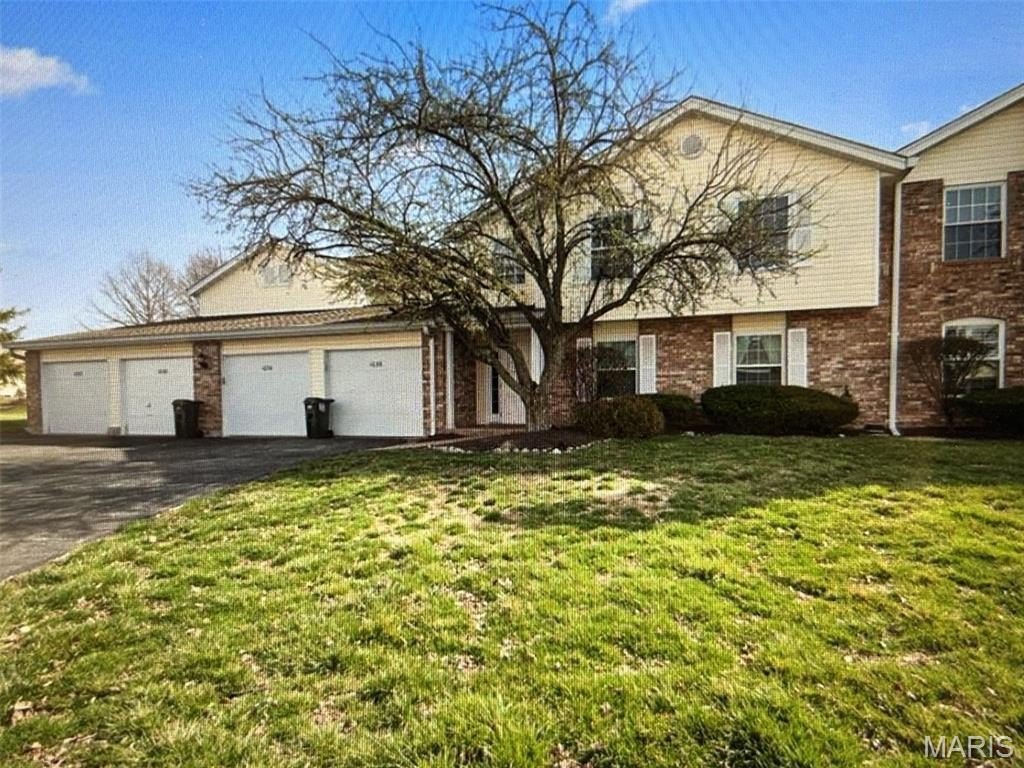 Condo 2BR 1BA - 1034 Windstream Drive, St Peters, MO