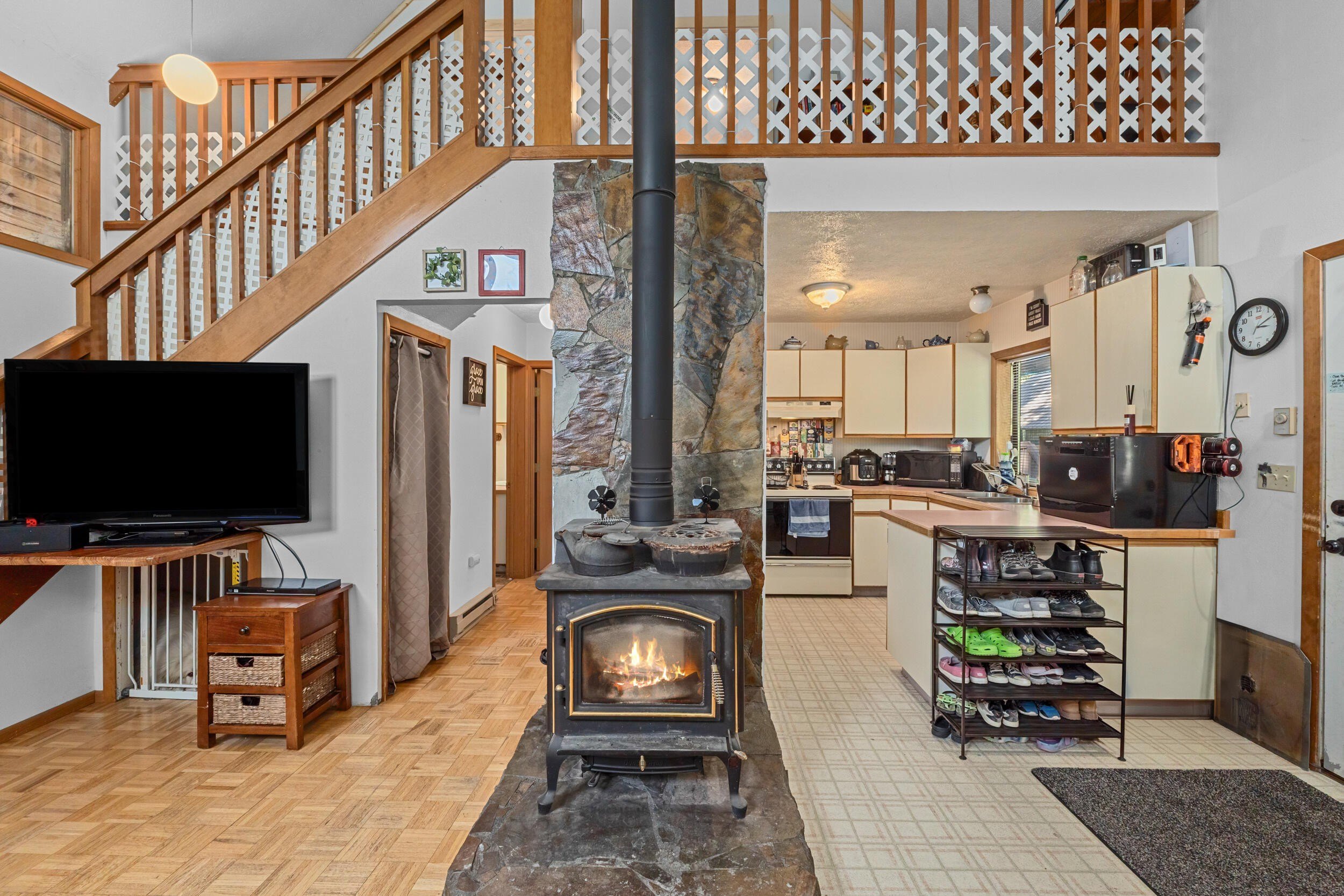 Single Family 3BR 2BA - 2594 TAMARACK DR, COLVILLE, WA
