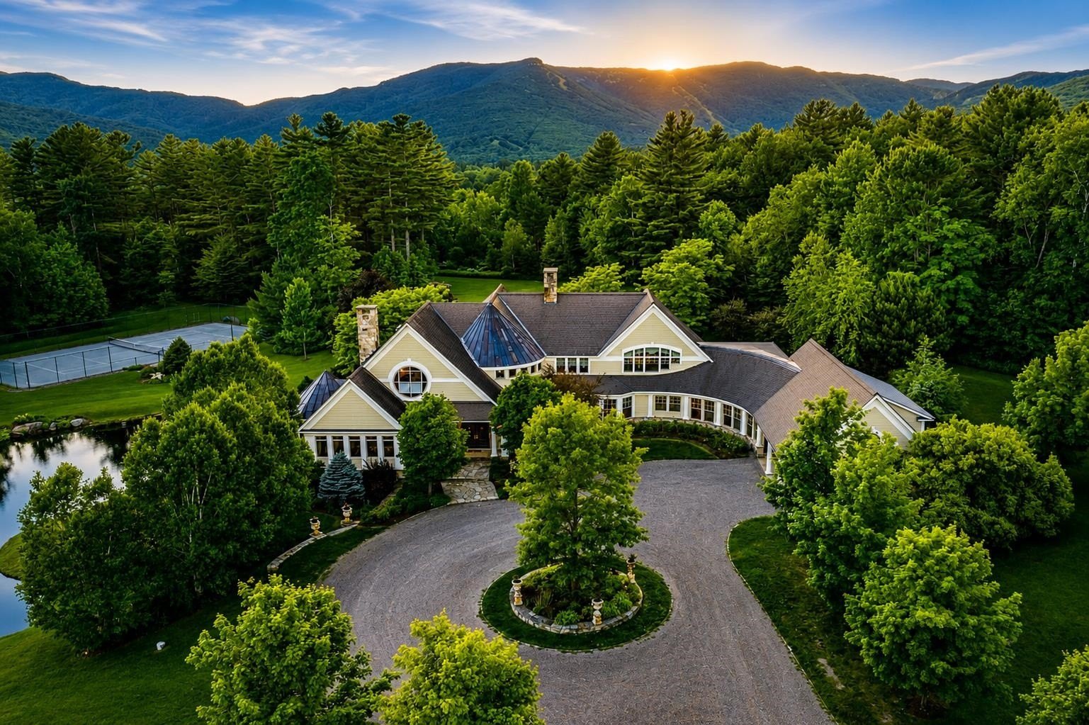 Single Family 8BR 8BA - 740 Edson Hill Road, Stowe, VT