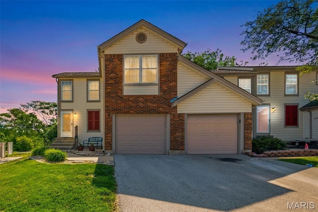 Single Family 3BR 3BA - 689 Sugar Trail Court, St Peters, MO