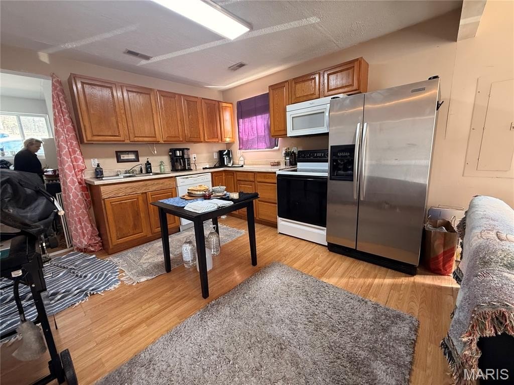 Single Family 3BR 2BA - 9724 Highway Hh, Robertsville, MO