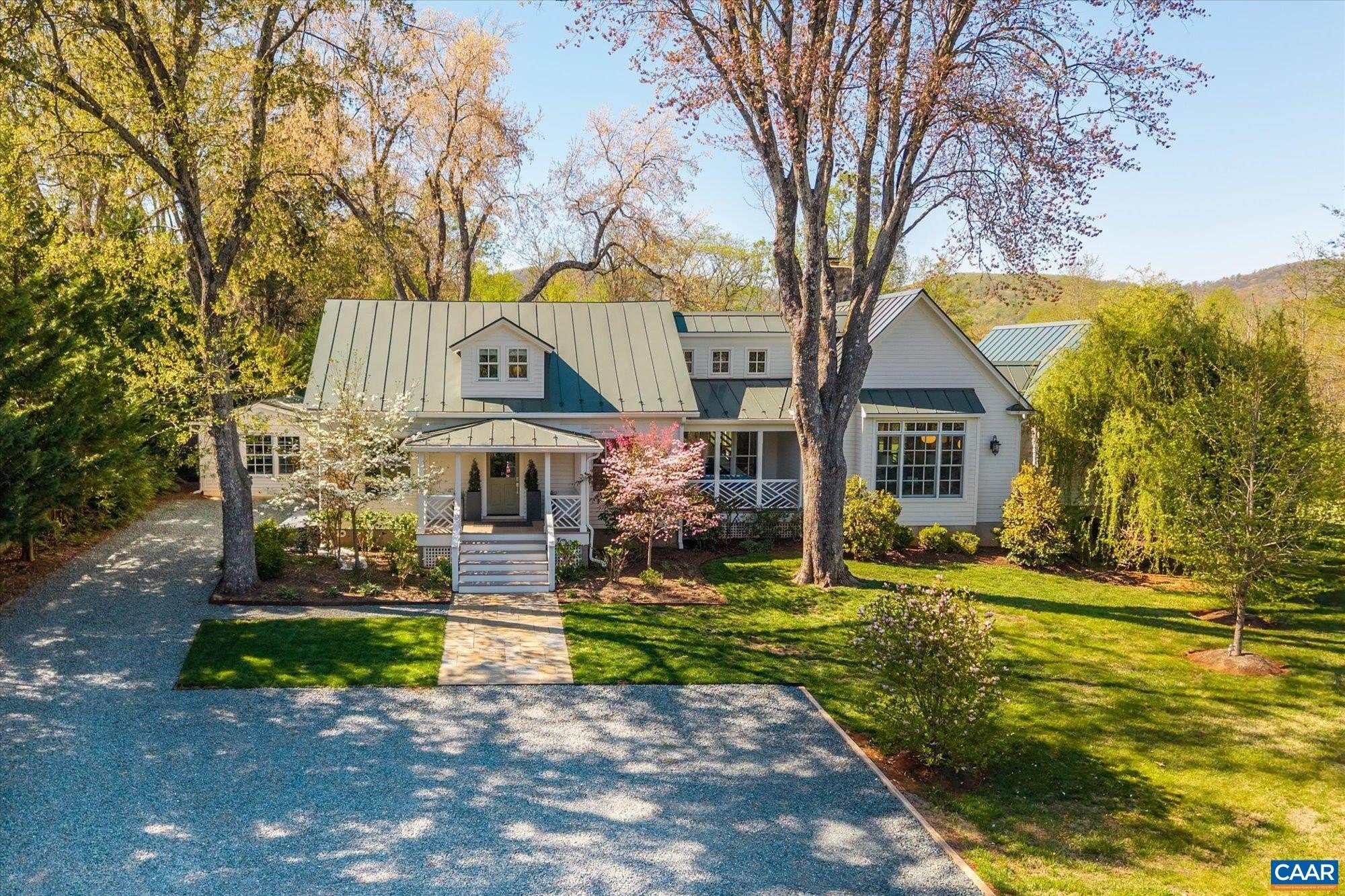 Single Family 3BR 3BA - 5432 STONY POINT PASS, KESWICK, VA