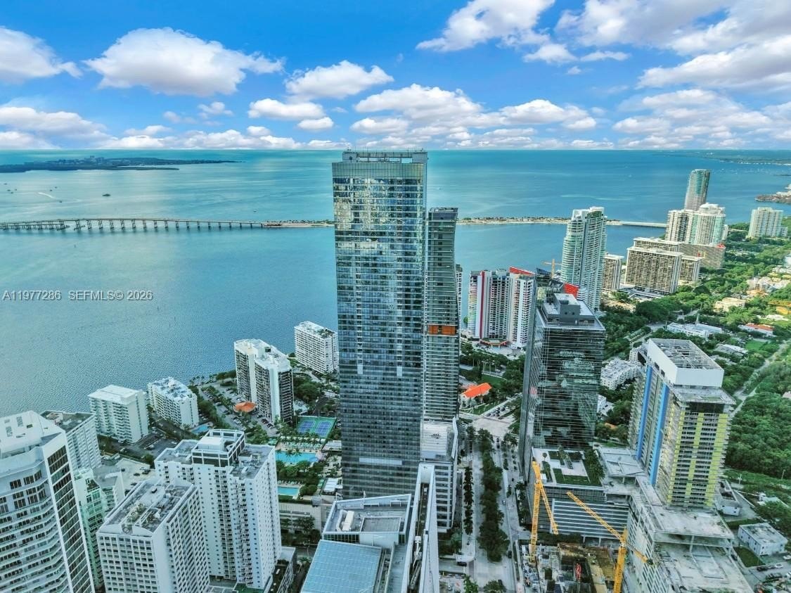 Condo 2BR 3BA - 1435 Brickell Ave, Miami, FL