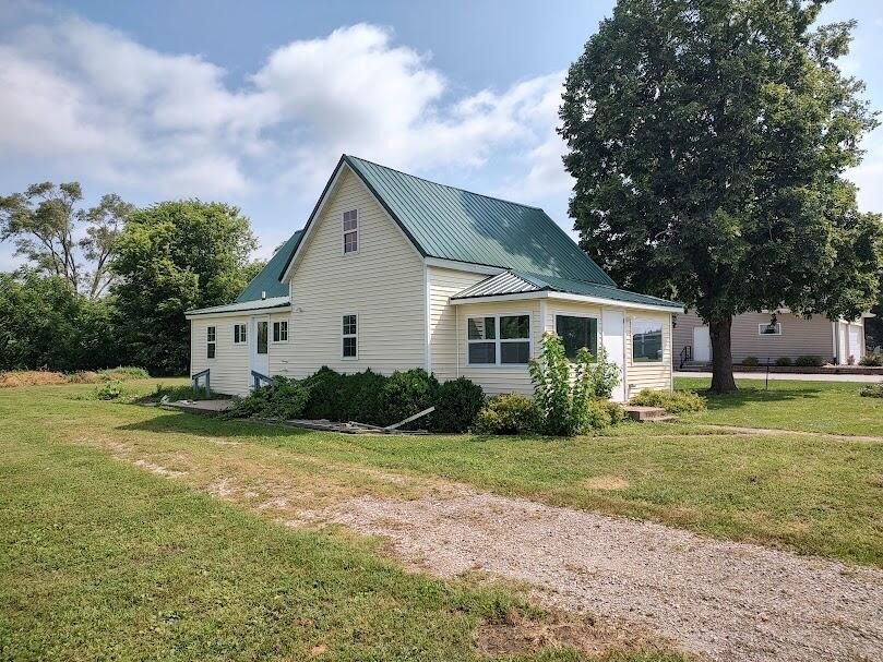 Single Family 3BR 1BA - 201 W ANDERSON Street, MODALE, IA