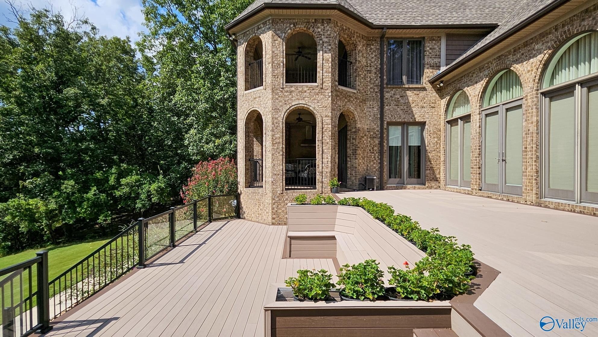 Single Family 4BR 6BA - 1000 Blowing Cave Road, Gurley, AL