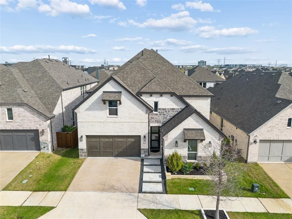 Single Family 5BR 5BA - 3613 Damsel Mackenzie Street, Lewisville, TX