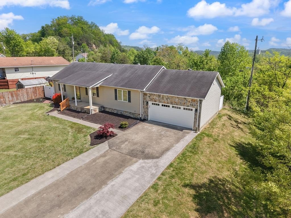 Single Family 3BR 2BA - 119 Sunrise Terrace, Hazard, KY