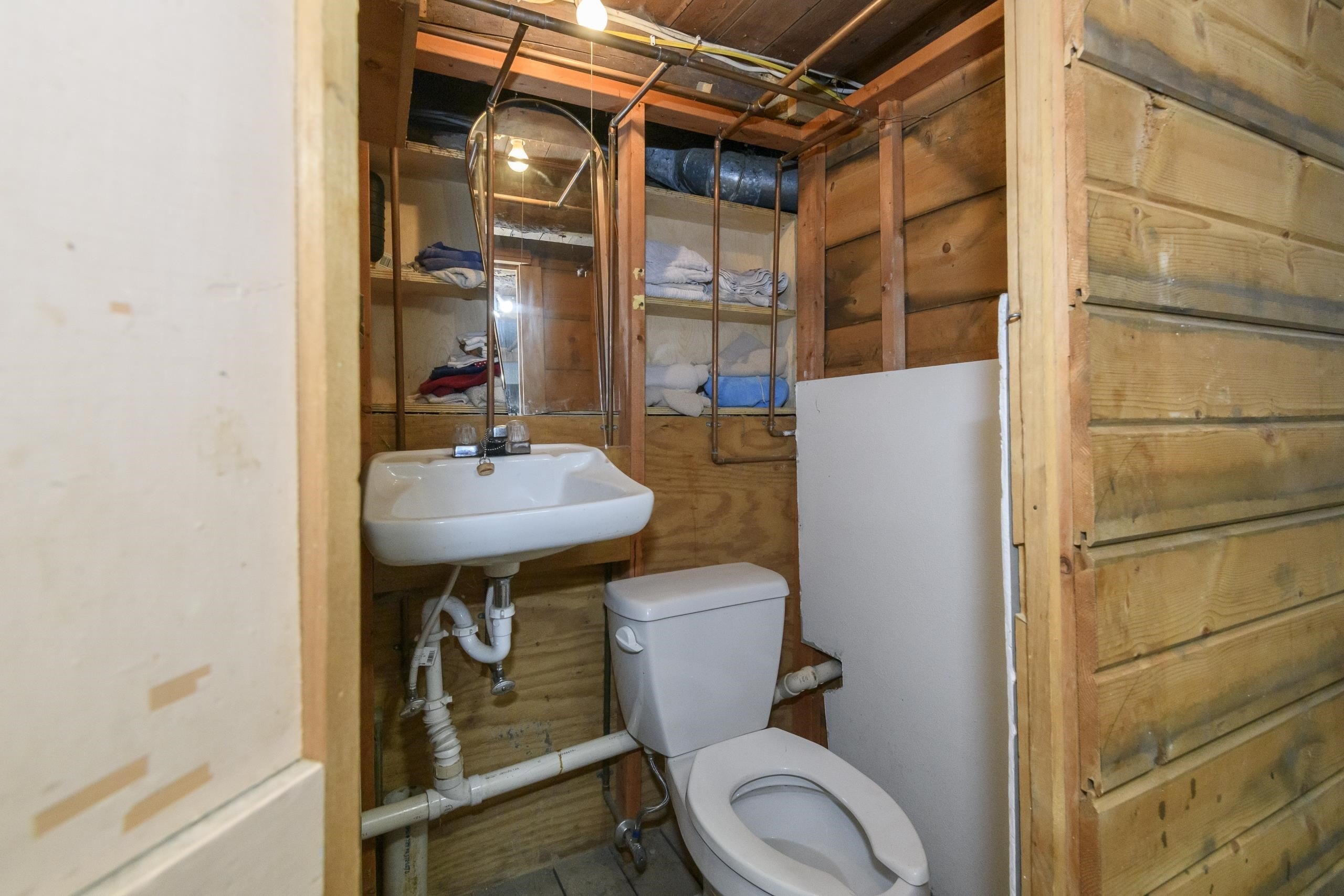 Single Family 3BR 2BA - 230 N Watertown Street, Johnson Creek, WI