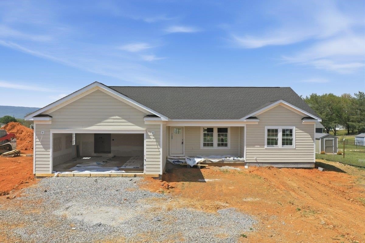 Single Family 3BR 2BA - 90 ARTHUR LN, LURAY, VA