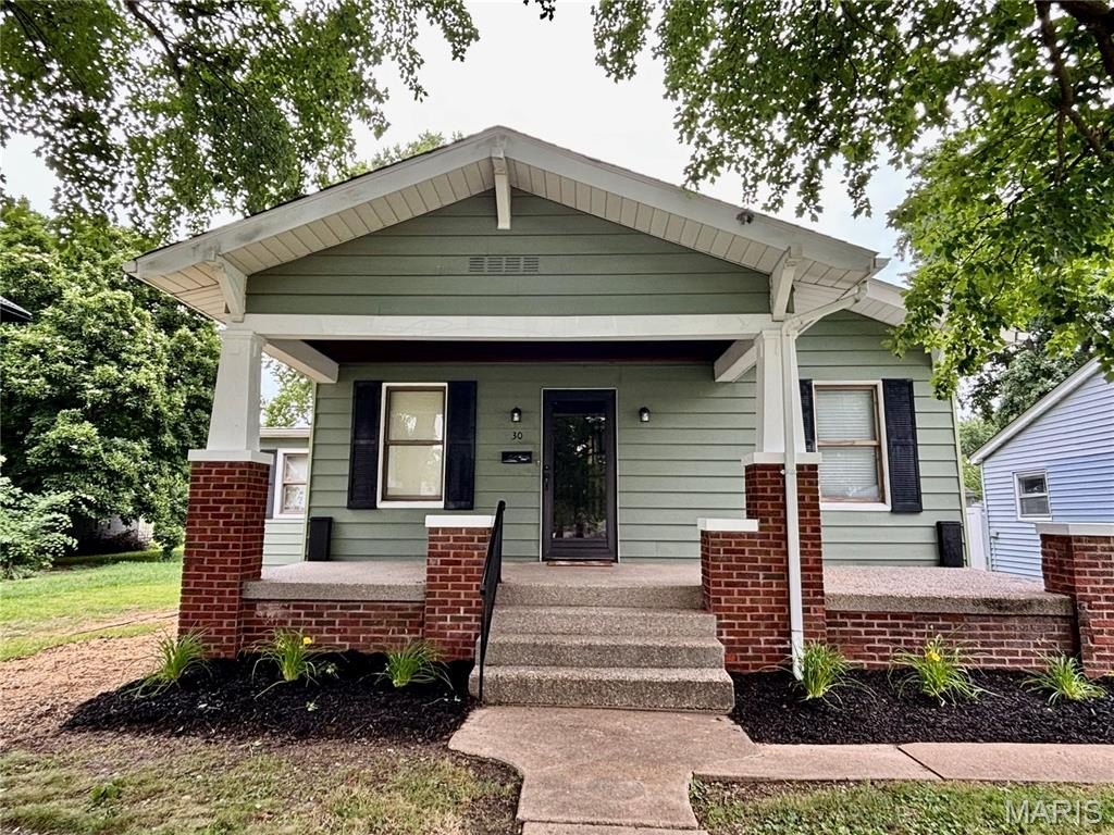 Single Family 3BR 1BA - 30 N Indiana Avenue, Belleville, IL