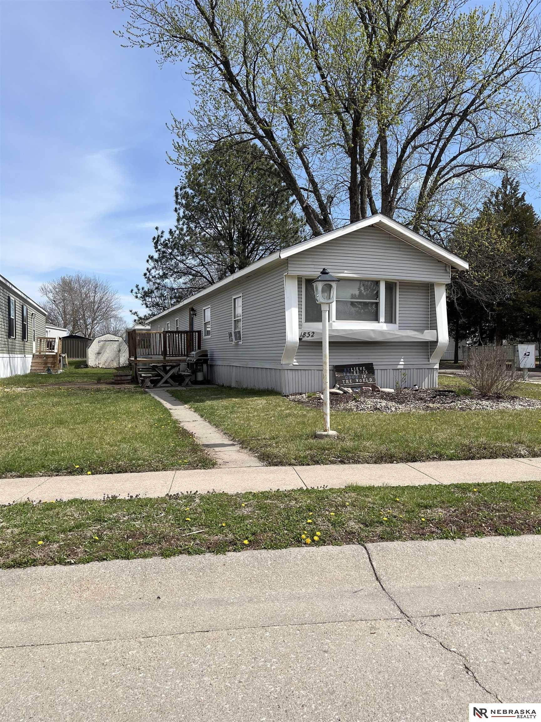 Manufactured Housing 3BR 2BA - 1832 SW 15th Street, Lincoln, NE