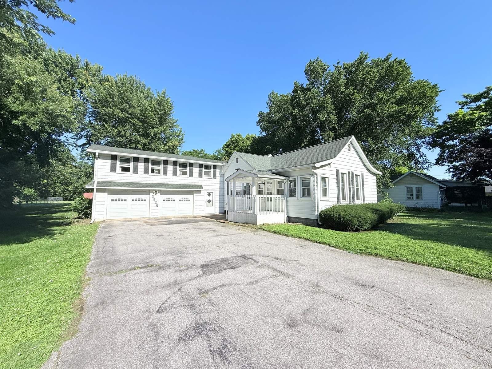 Other 4BR 2BA - 2526 N 6 1/2 St, Terre Haute, IN