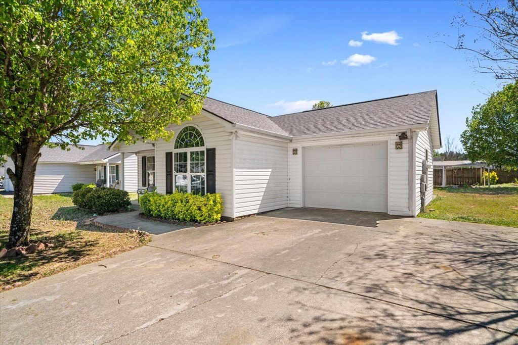 1494 Heather Way  