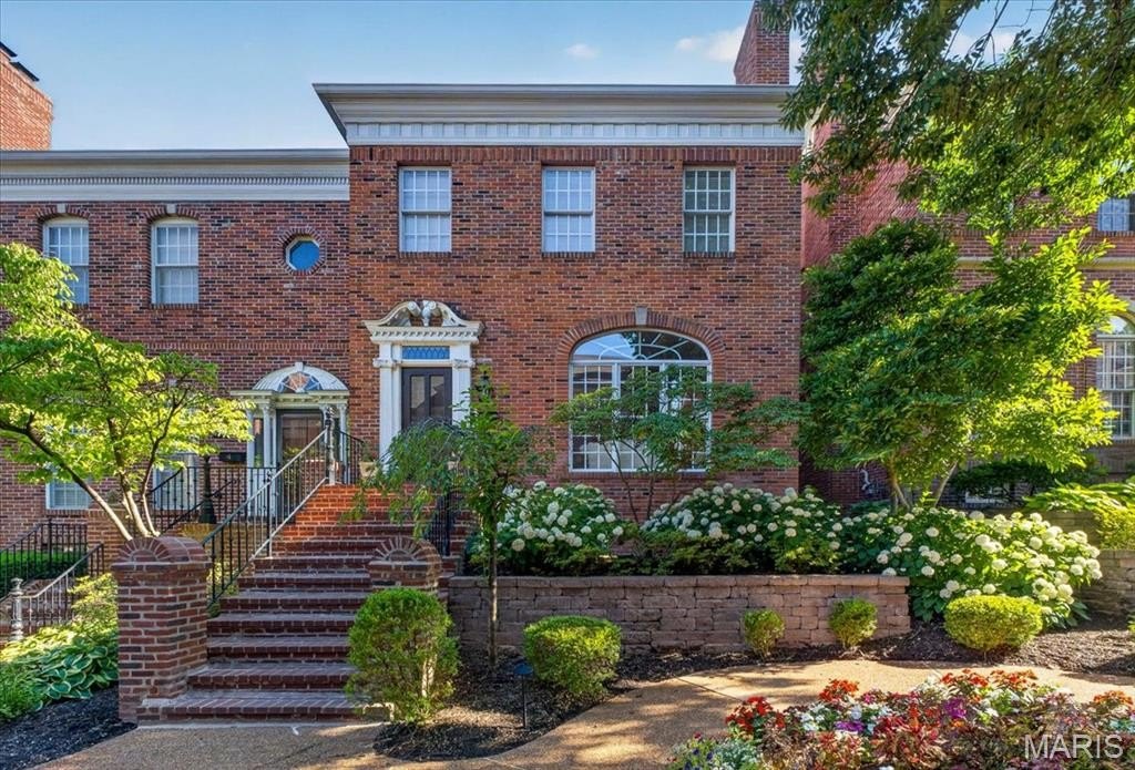 Condo 3BR 4BA - 312 N Brentwood Boulevard, Clayton, MO