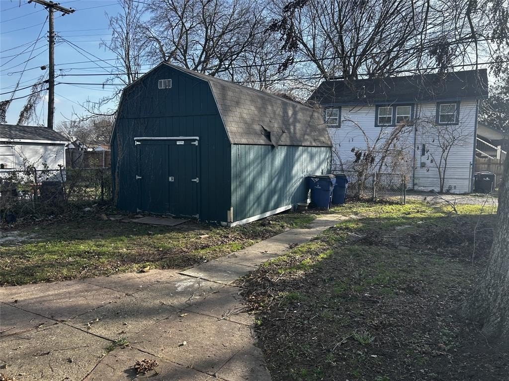 Single Family 3BR 2BA - 908 W Chestnut Street, Denison, TX