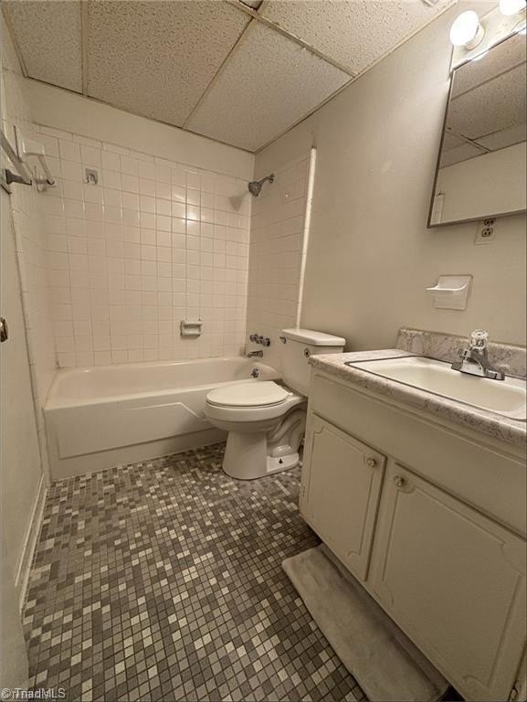 Condo 1BR 1BA - 3816 Country Club Road, Winston-Salem, NC