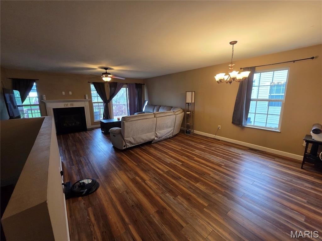 Single Family 4BR 3BA - 1391 Orchard Lakes Circle, Belleville, IL