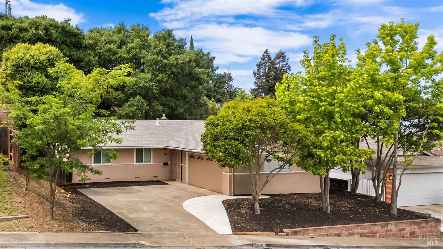 Single Family 4BR 2BA - 359 Rollingwood Drive, Vallejo, CA