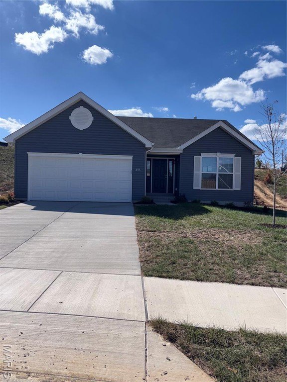 Single Family 2BR 2BA - 356 Winding Bluffs Court, Fenton, MO