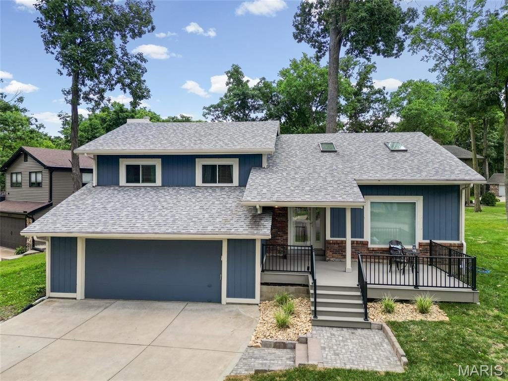 Single Family 4BR 3BA - 622 Beaver Court, Lake St Louis, MO