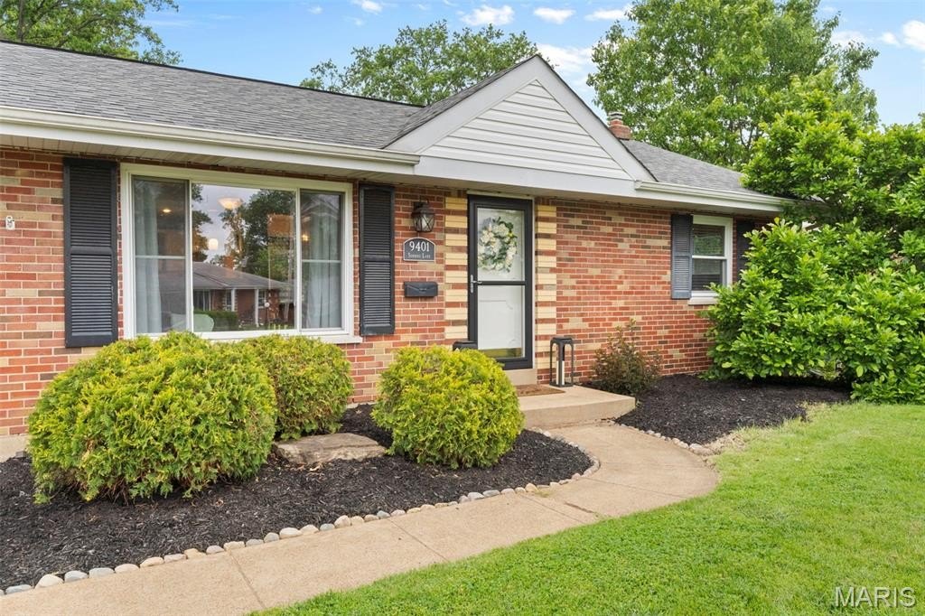 Single Family 2BR 2BA - 9401 Sophine Lane, St Louis, MO