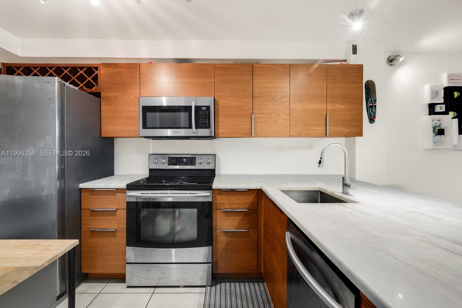 Condo 2BR 2BA - 680 NE 64th St, Miami, FL