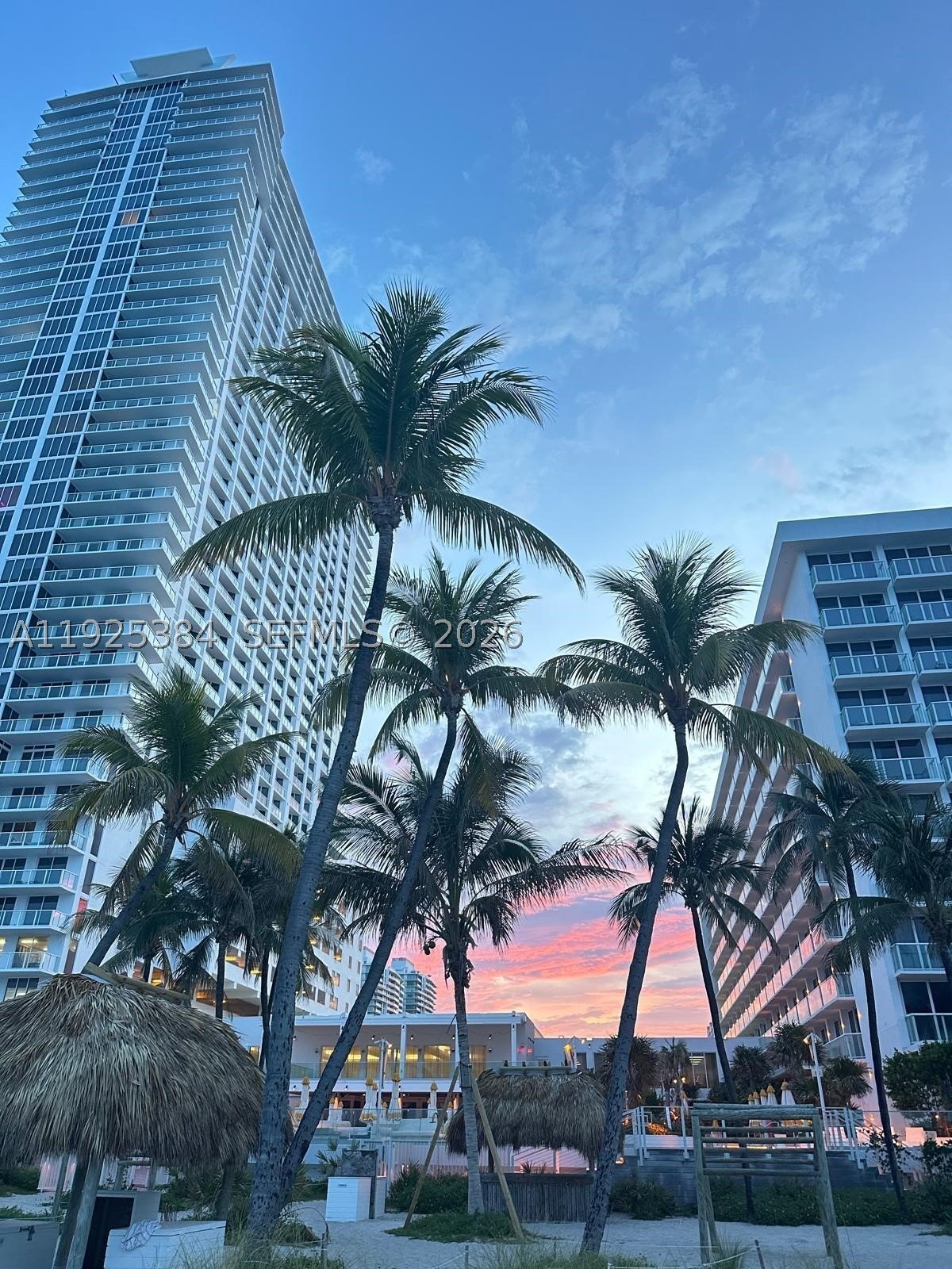 Condo 2BR 3BA - 16699 Collins Ave, Sunny  Isles  Beach, FL