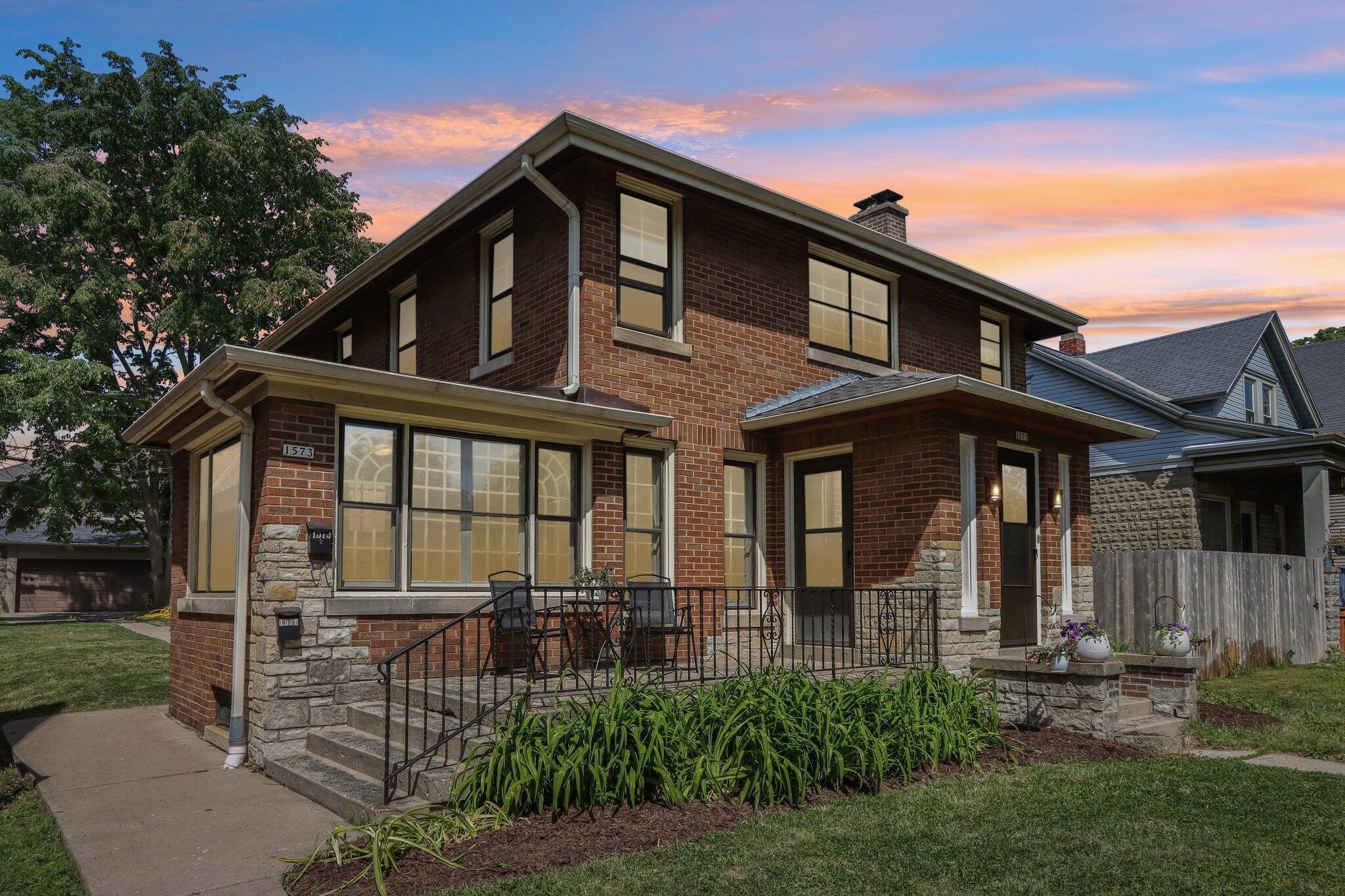 Other 2BR 1BA - 1571 S 74th St, West Allis, WI