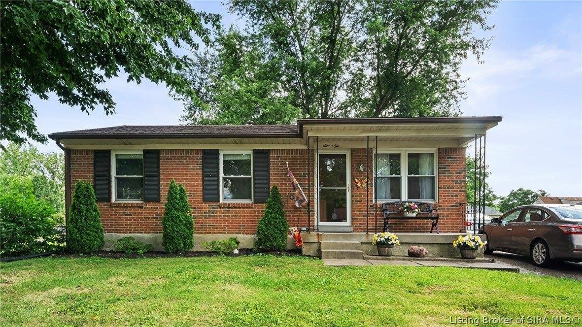 Single Family 3BR 2BA - 902 Washington Way, Jeffersonville, IN