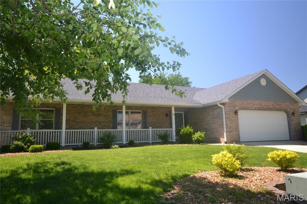 Single Family 4BR 3BA - 3728 Rhetts Landing, Shiloh, IL
