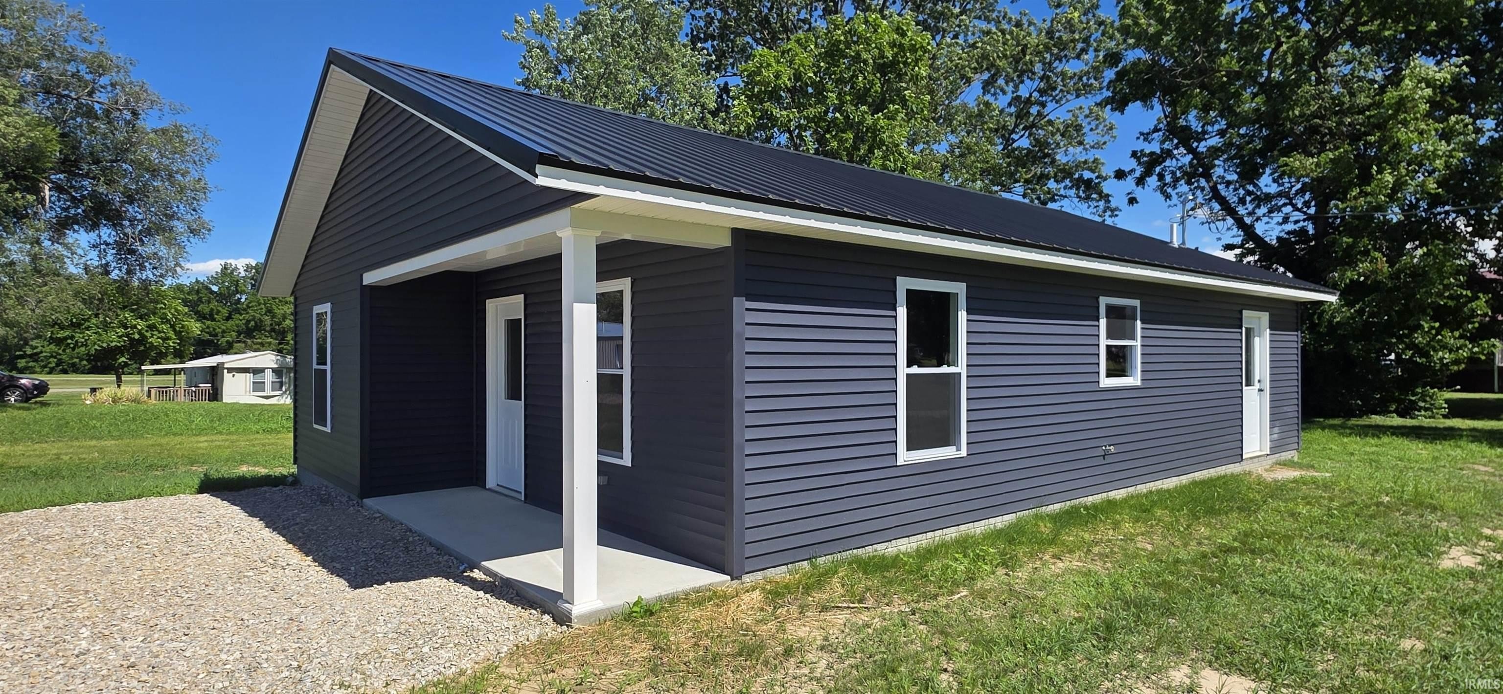 Single Family 3BR 2BA - 120 N Murlin Street, Bicknell, IN