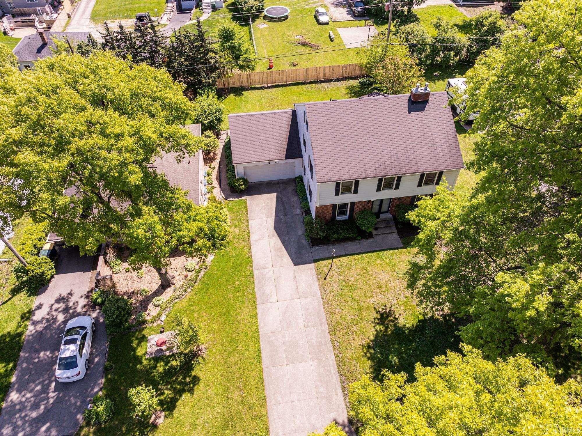 Single Family 5BR 3BA - 400 N Alden Road, Muncie, IN