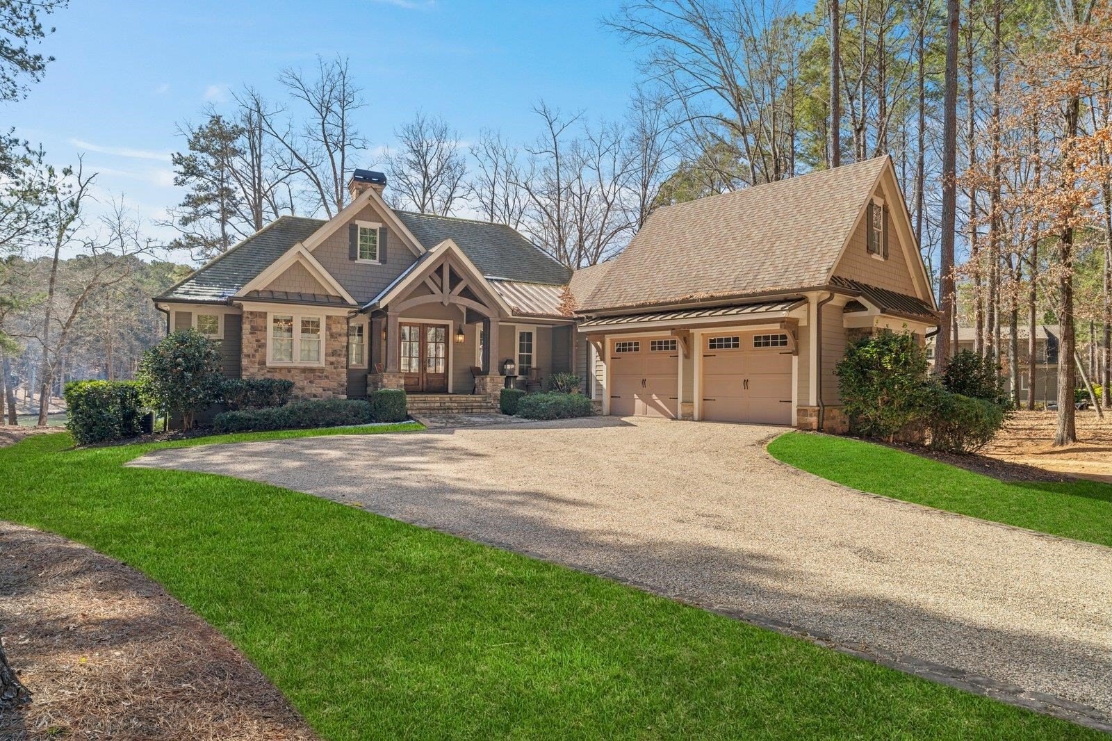 Single Family 4BR 4BA - 1170 PALOMA DRIVE, Greensboro, GA