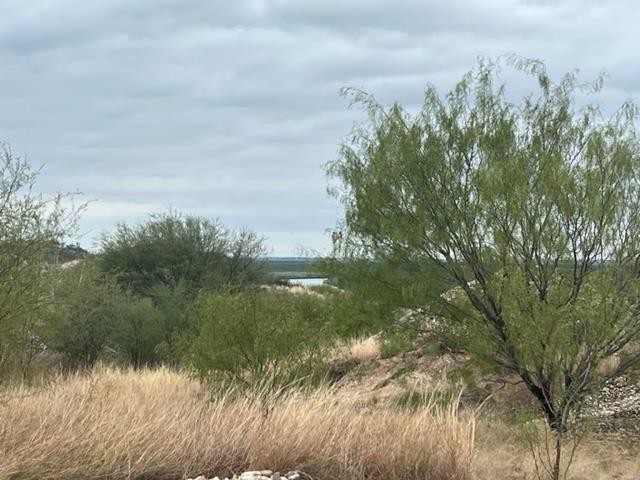 8035 N US HWY 277  