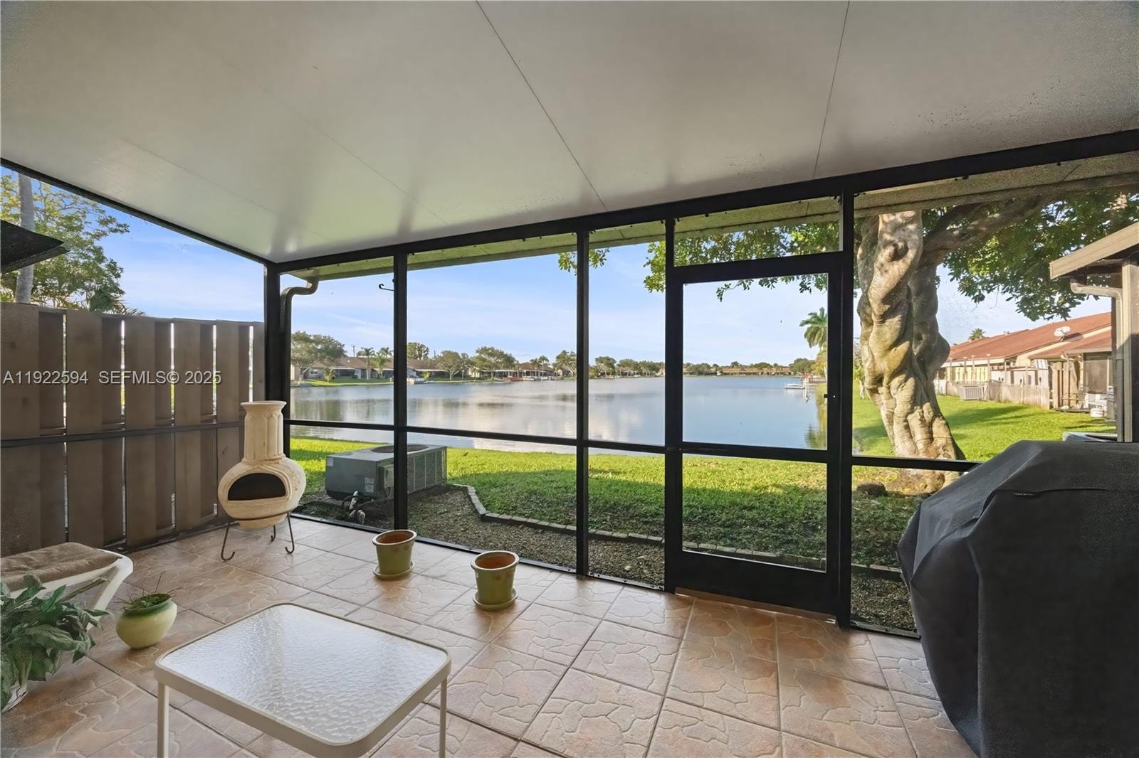 Single Family 2BR 2BA - 2701 SW 58th Mnr, Dania Beach, FL