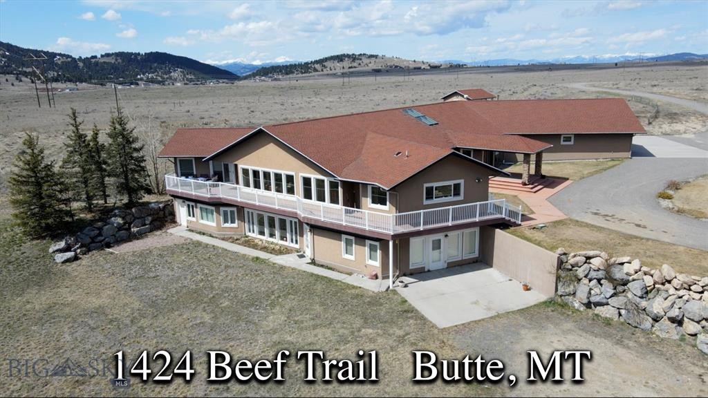 1424 Beef Trl Rd  